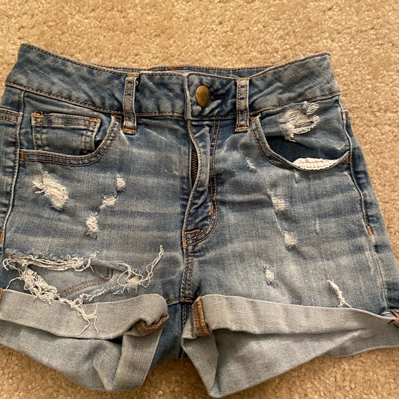 American Eagle Shorts - Picture 1 of 3